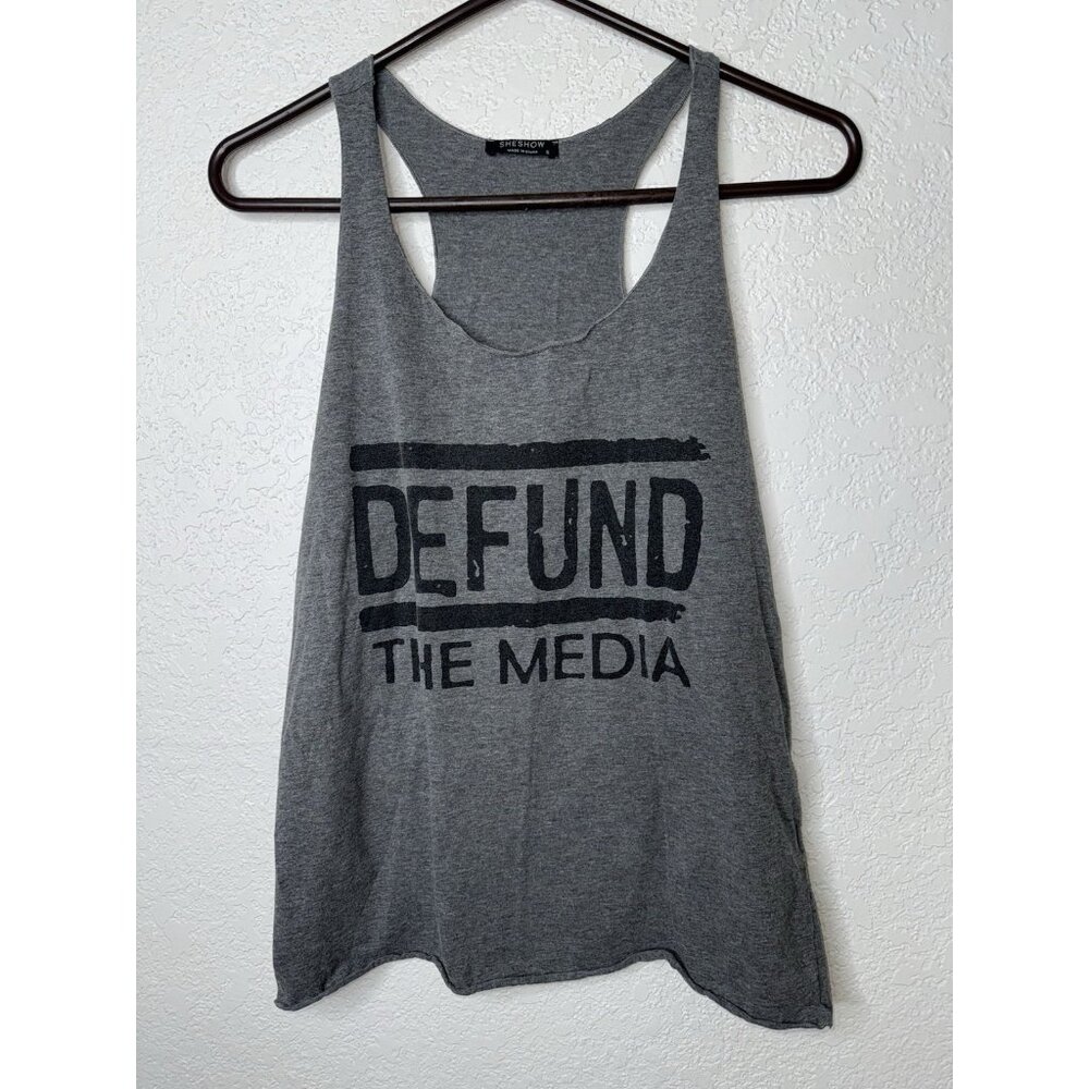 She Show Racer Back Loose Tank Top “Defund The Media” Political Fake News X - Picture 2 of 7